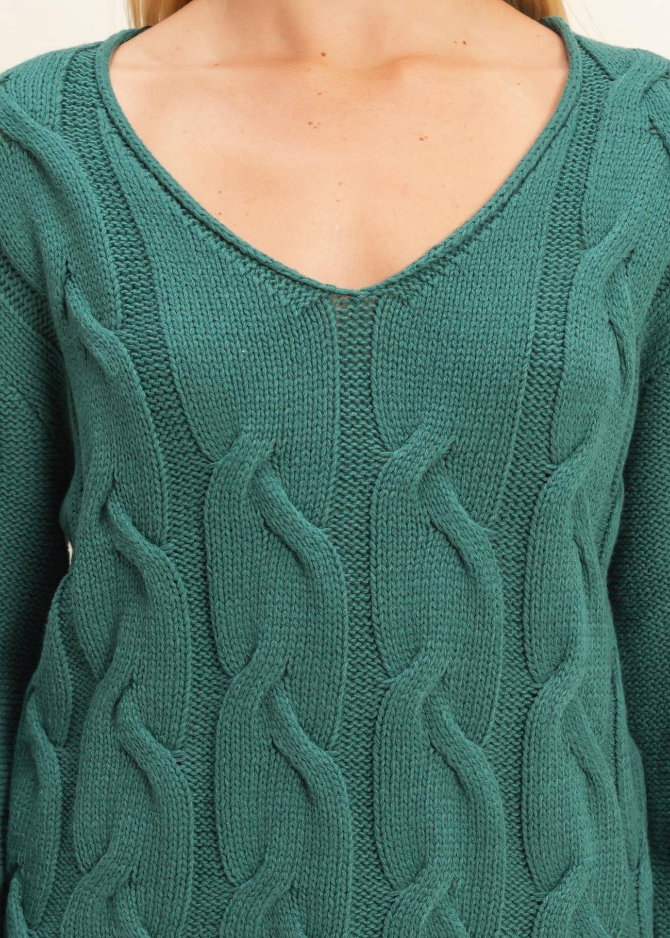 V Neck Cable Pullover Sweater