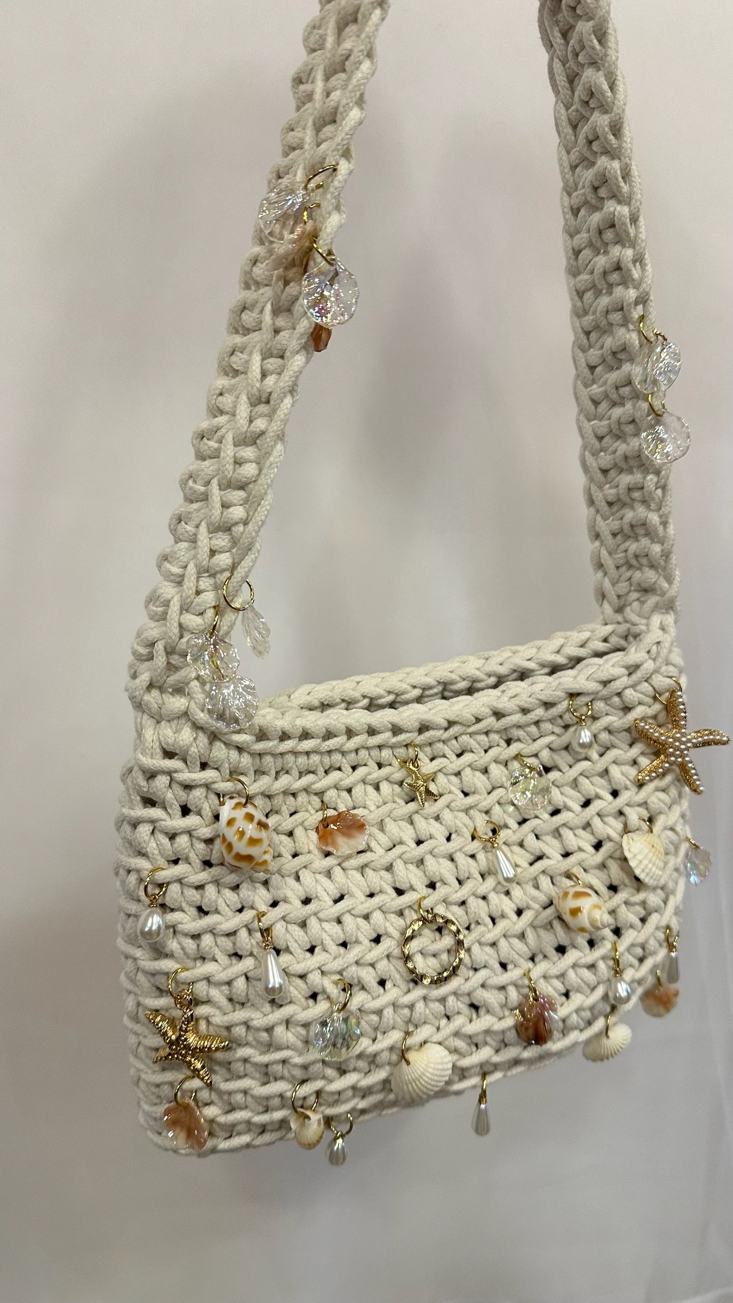 Seaside Girl Charm Crochet Shoulder Bag