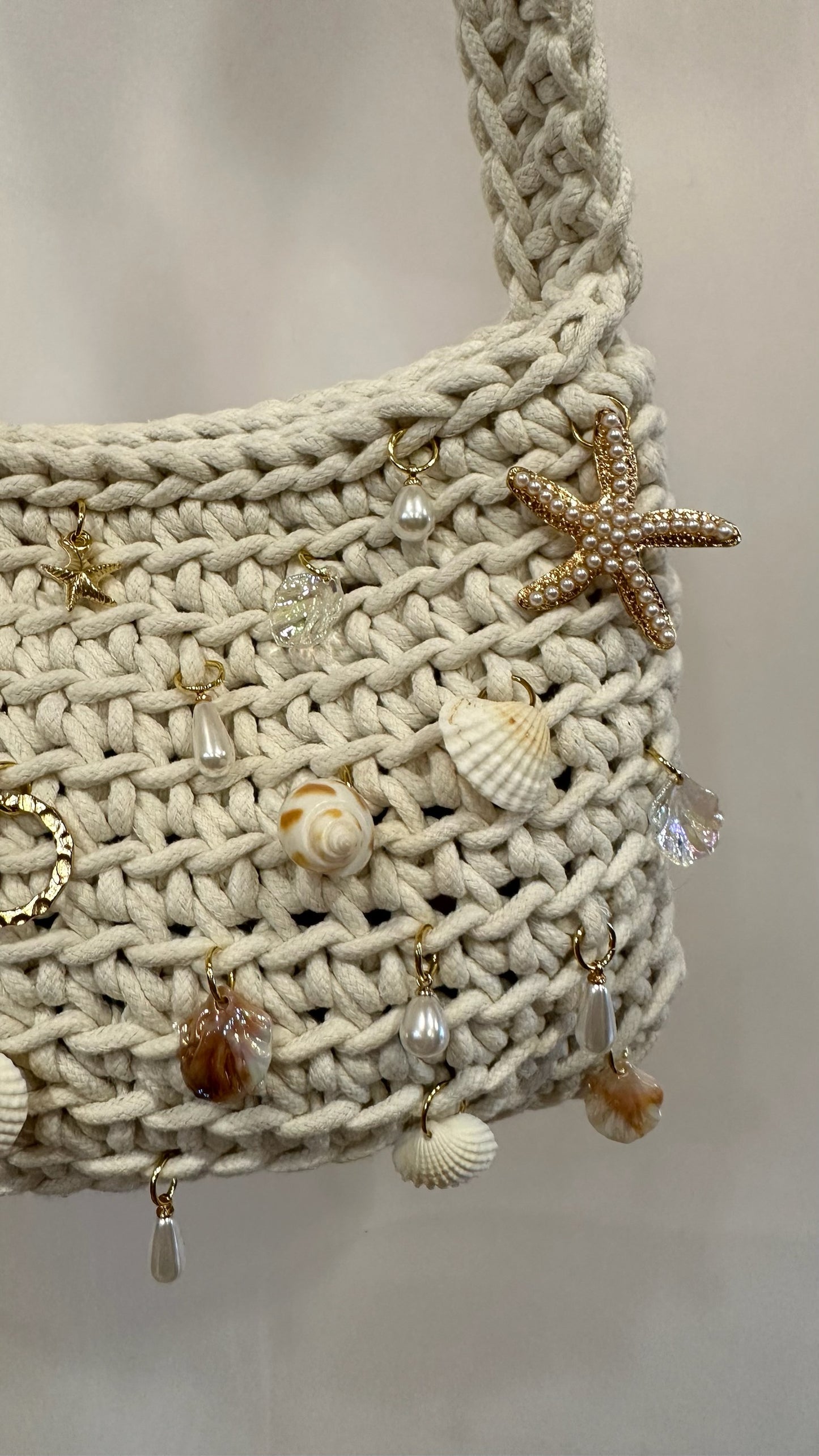 Seaside Girl Charm Crochet Shoulder Bag