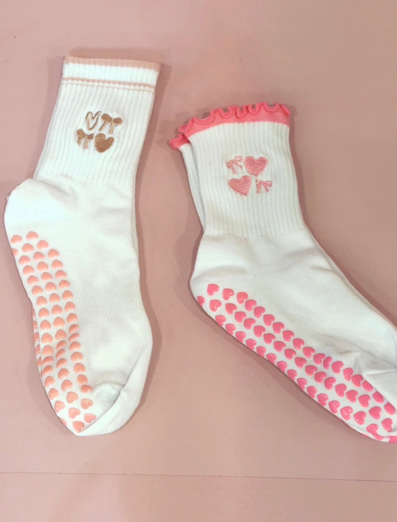 Bow Heart Grip Socks