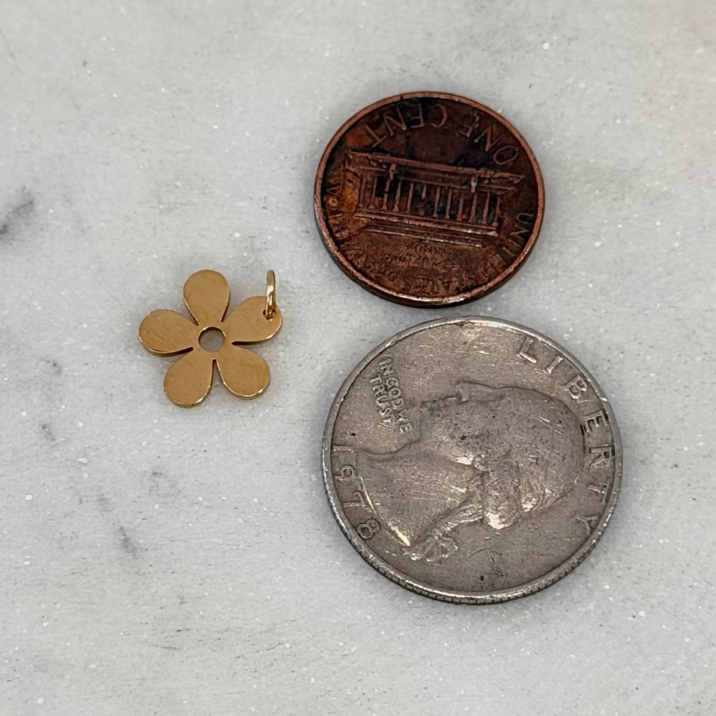 Kawaii Gold Flower Charm