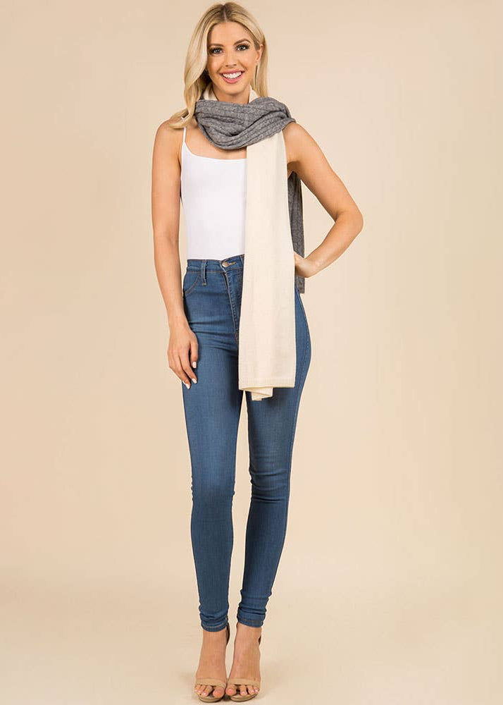 Two Tone Cable Knit Scarf Grey/White