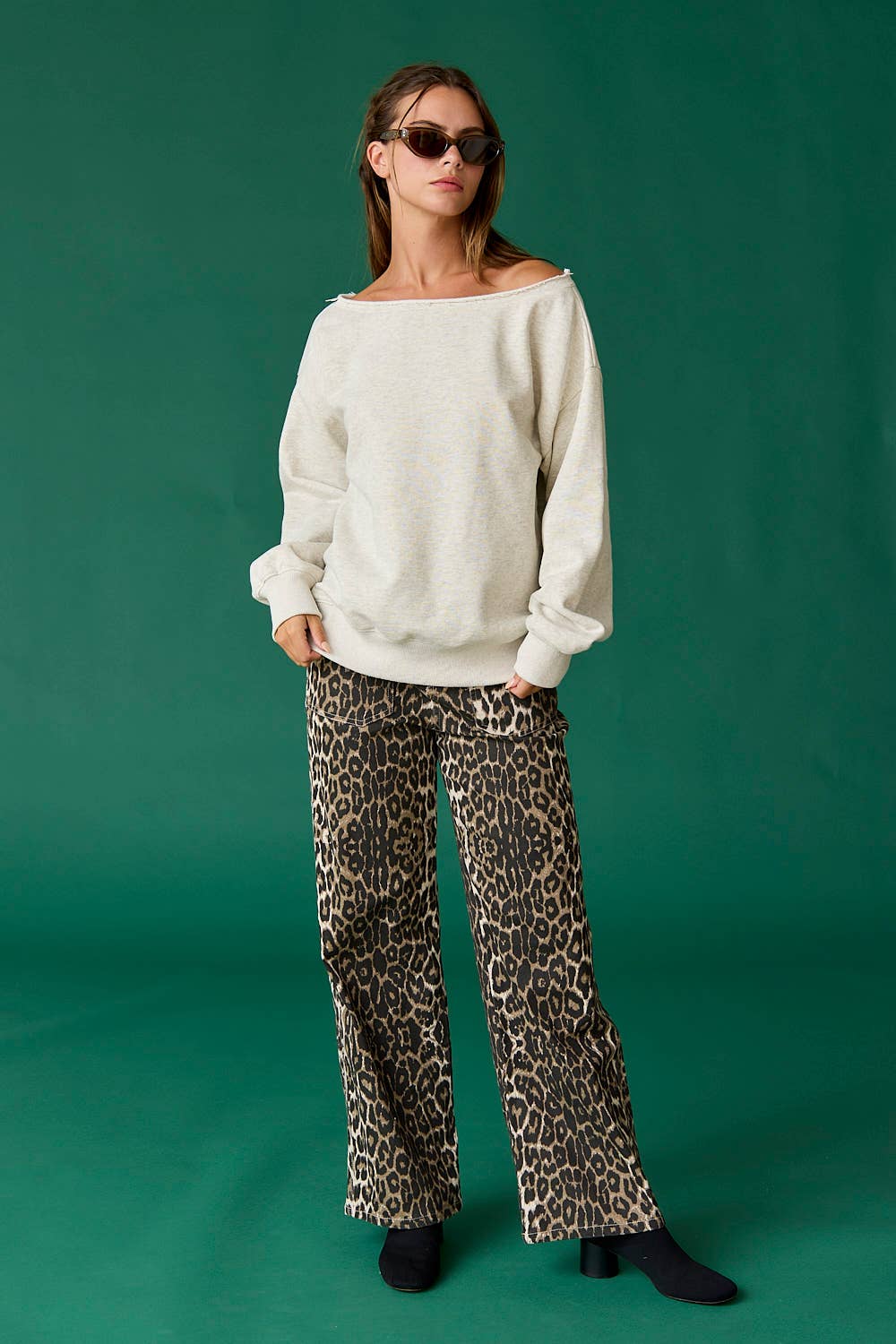 Evelyn Loose Fit Hunter Green One Shoulder Sweatshirt
