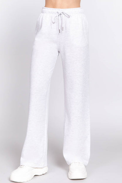 Straight Leg Inner Fleece sweatpants in Grey