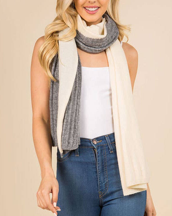 Two Tone Cable Knit Scarf Grey/White