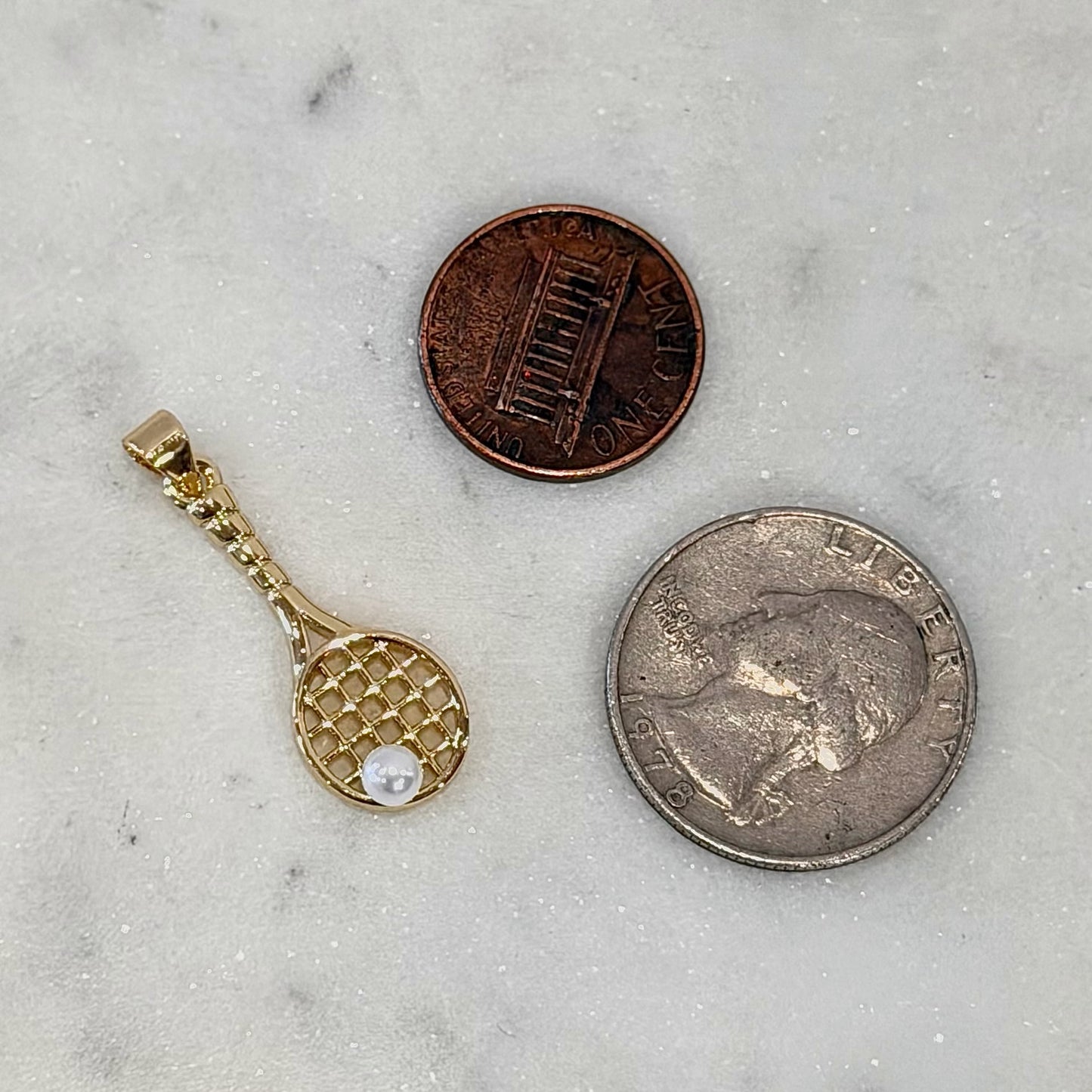 Tennis Charm Pearl Detail | Gold