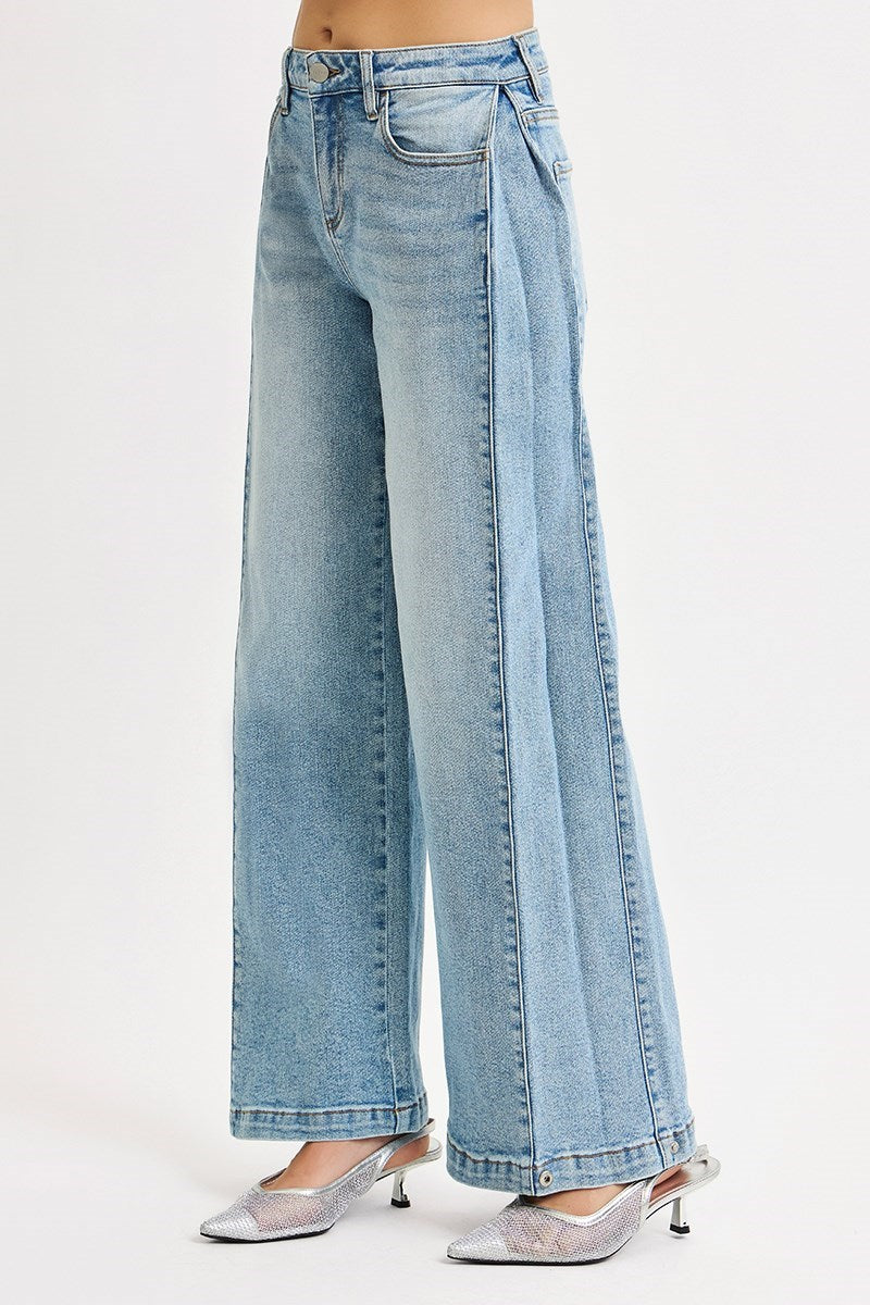Mid Rise Wide & Barrel Leg Snap Close Jean
