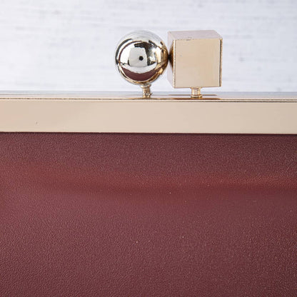 Gold Frame Shoulder Bag With Kisslock Clasp in Burgundy