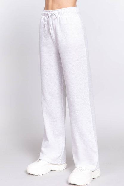 Straight Leg Inner Fleece sweatpants in Grey