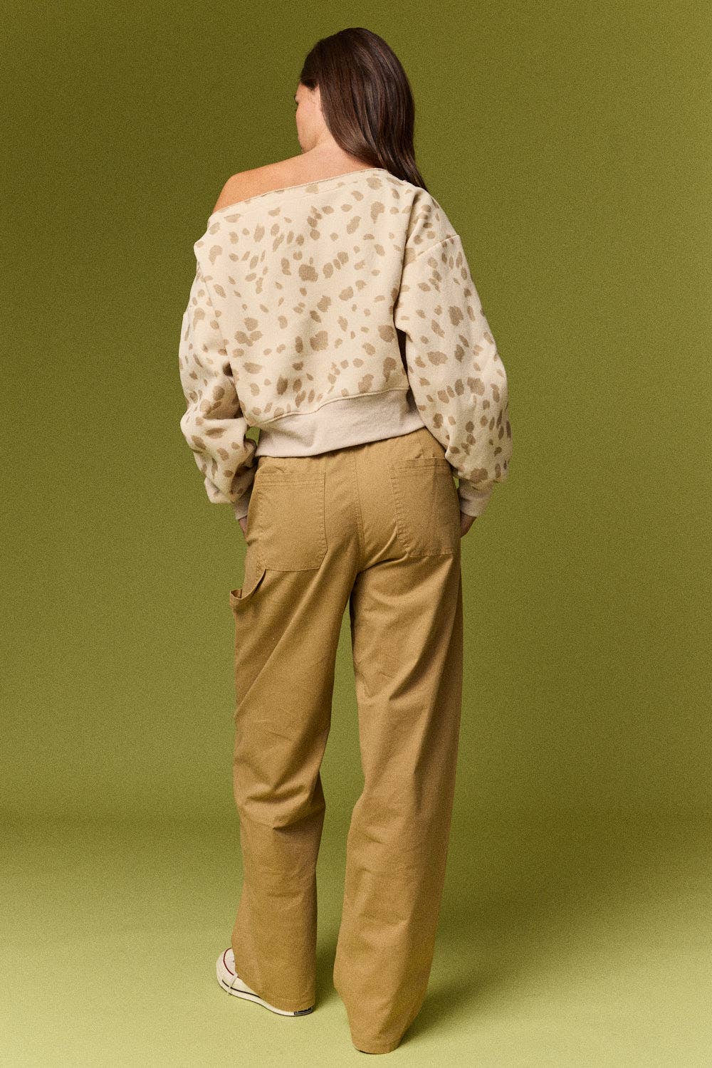Leopard Print Off-Shoulder Sweatshirt